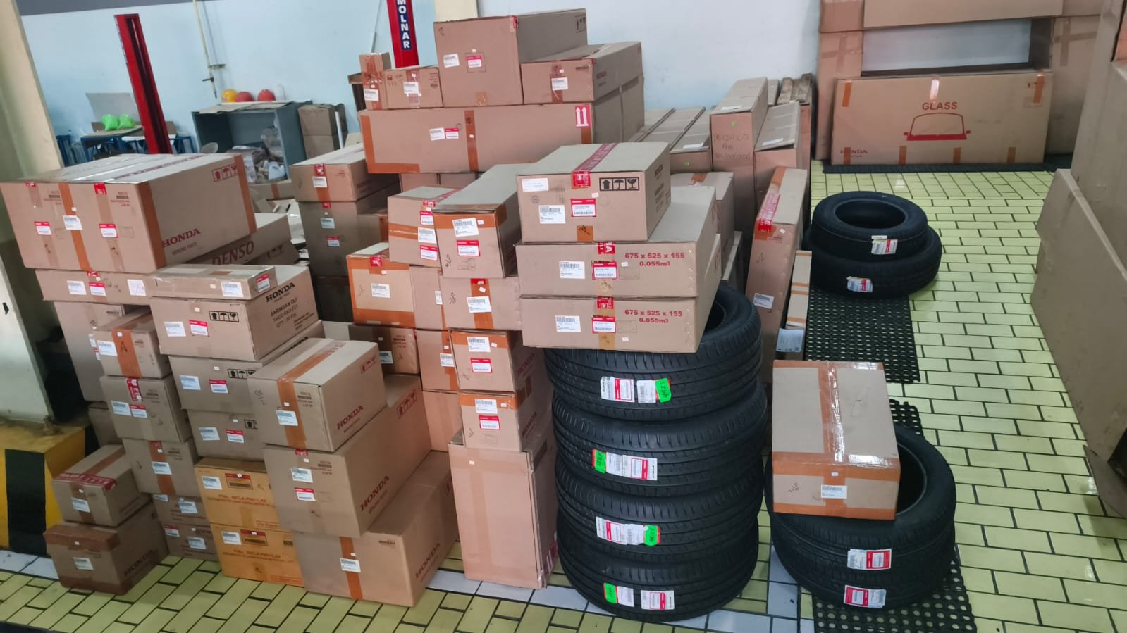 Sabuk Lashing Racking